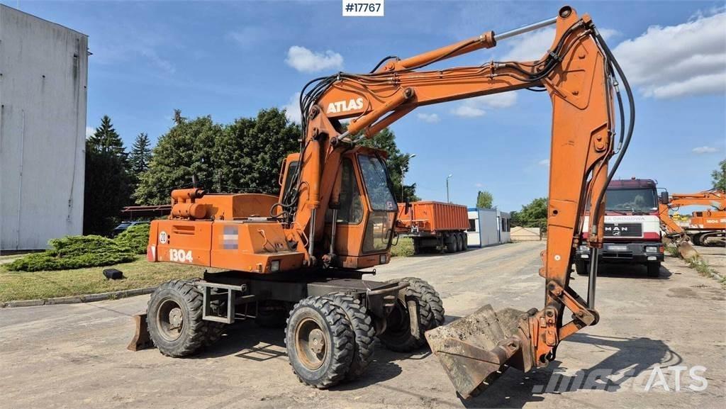 Atlas 1304 Pyöräkaivukoneet