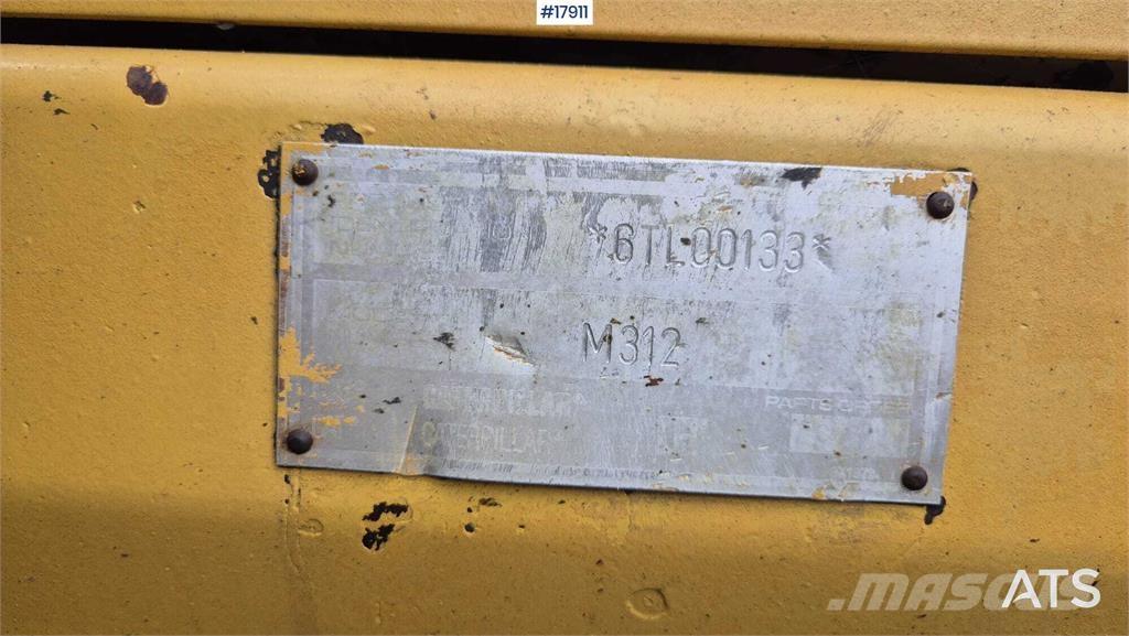 CAT M312 Pyöräkaivukoneet