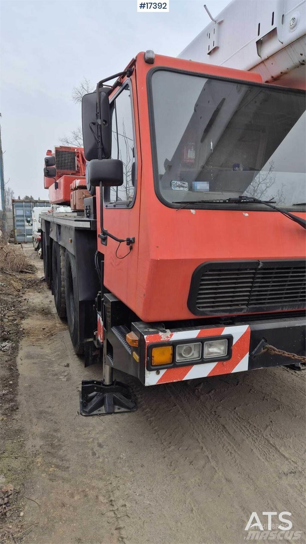Grove GMK-3050 Mobiilinosturit