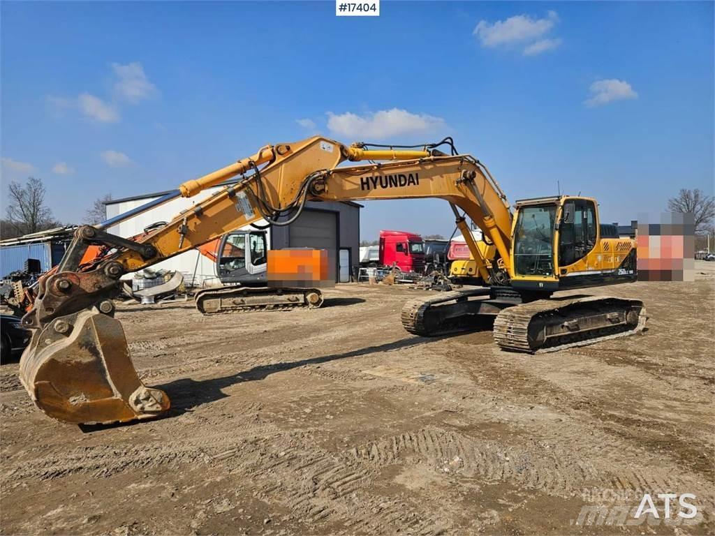 Hyundai R260LC Telakaivukoneet