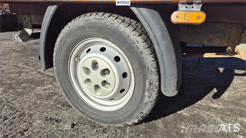 Iveco 35S14D Pakettiautot