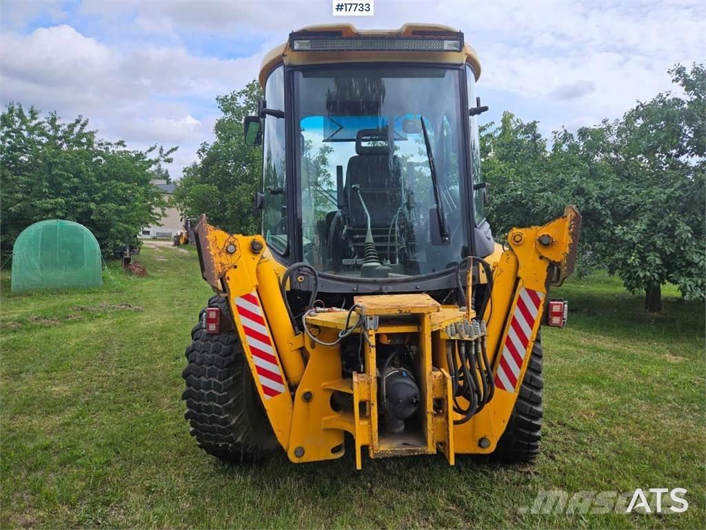 JCB 4CX Kaivurikuormaajat