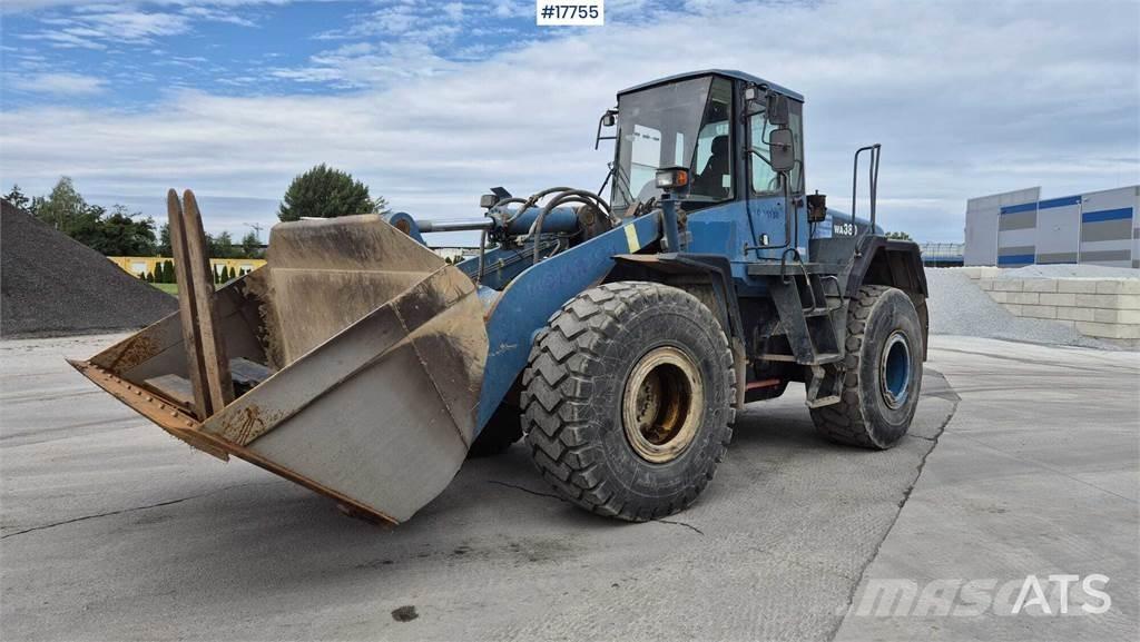 Komatsu WA380-5H Pyöräkuormaajat