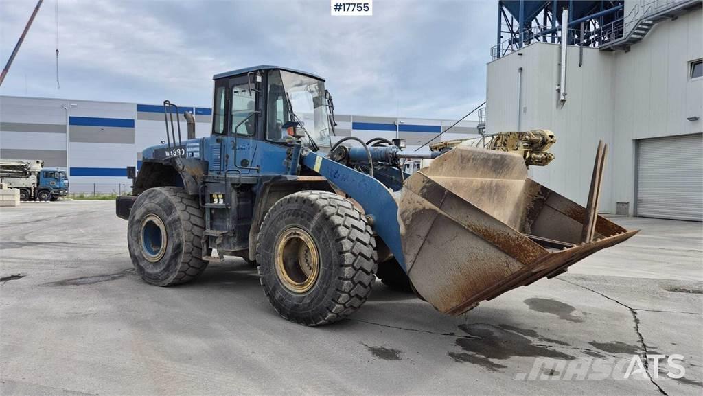 Komatsu WA380-5H Pyöräkuormaajat
