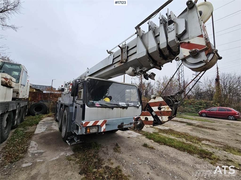 Liebherr 1050-1 Mobiilinosturit