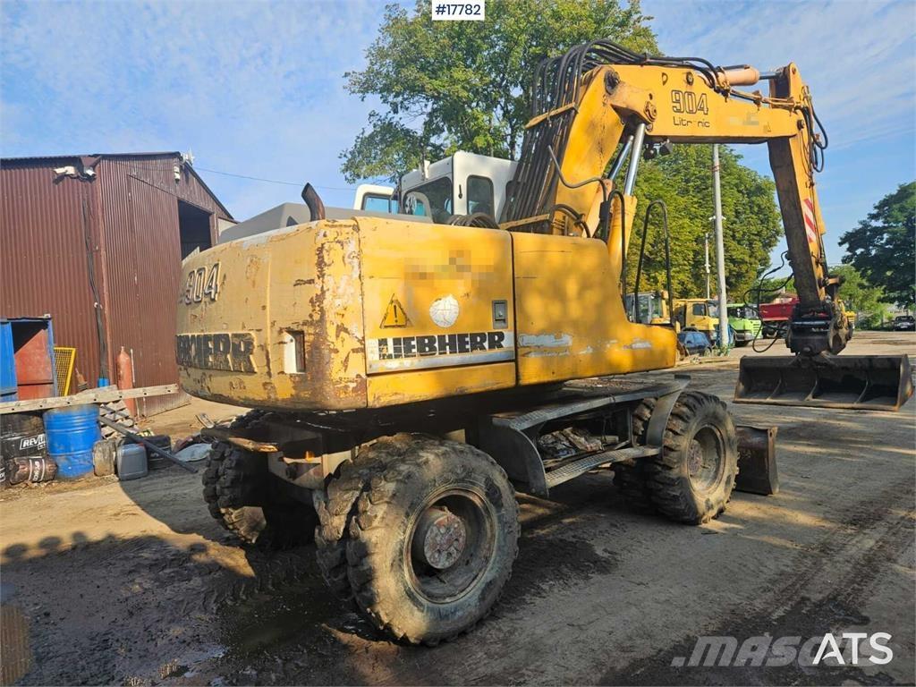 Liebherr A 904 Pyöräkaivukoneet