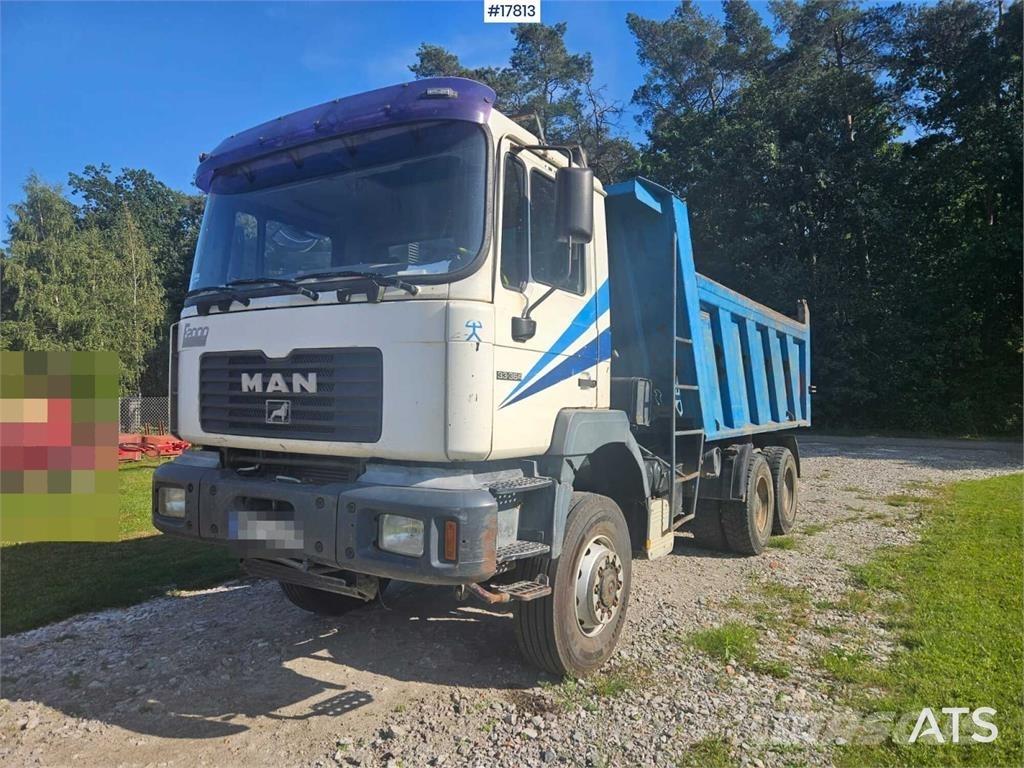 MAN 33.364 Sora- ja kippiautot