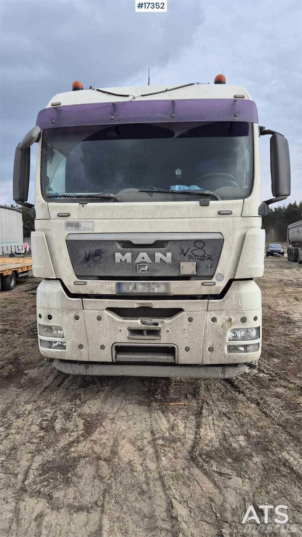 MAN TGX 18.400 Vetopöytäautot