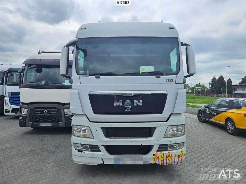 MAN TGX 18.440 Vetopöytäautot