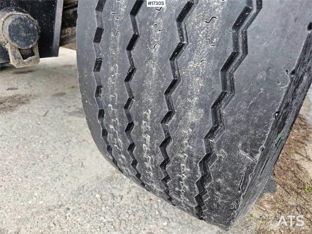 Ovibos P18BA Lavaperävaunut