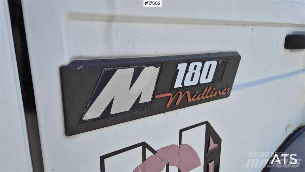Renault M180 Nosturiautot