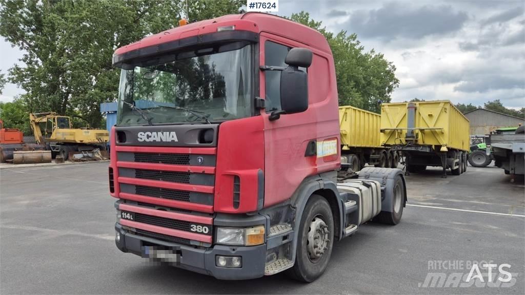 Scania 114L 380 Vetopöytäautot