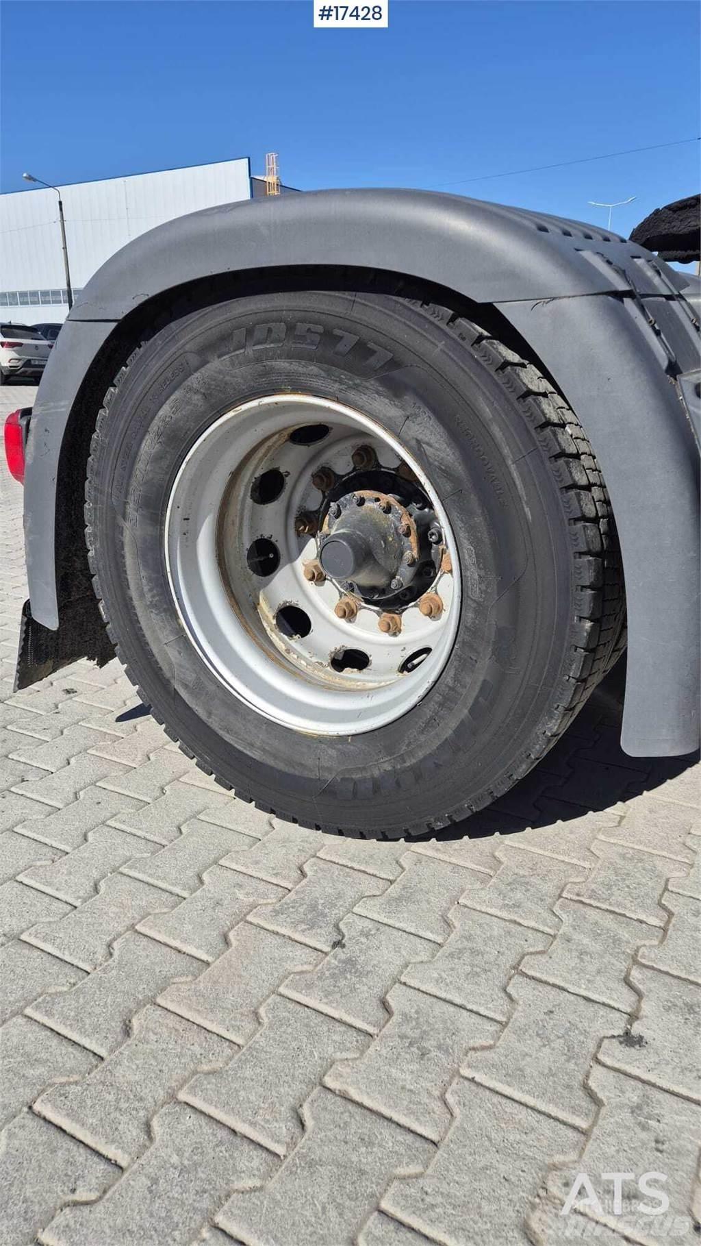 Scania G410 Vetopöytäautot