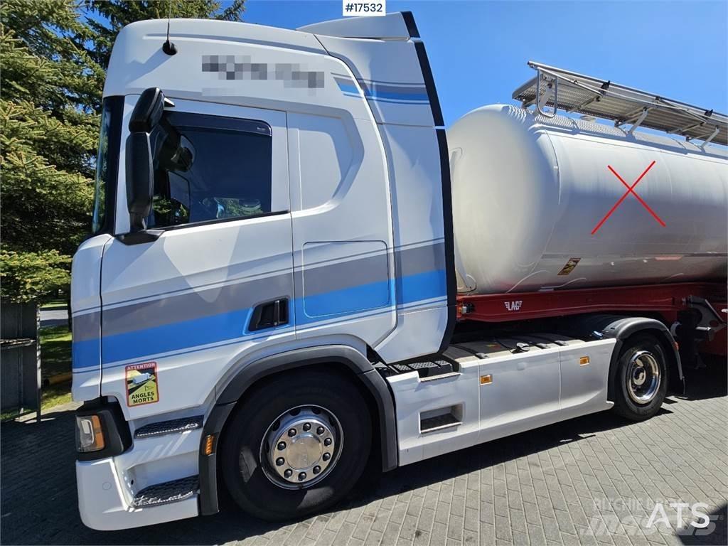 Scania R450 Vetopöytäautot