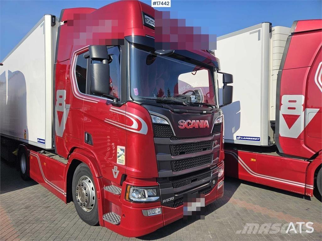 Scania R530 V8 Vetopöytäautot