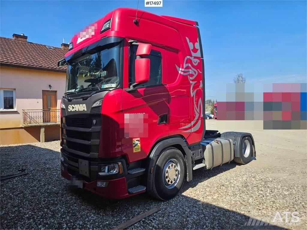 Scania S450 Vetopöytäautot