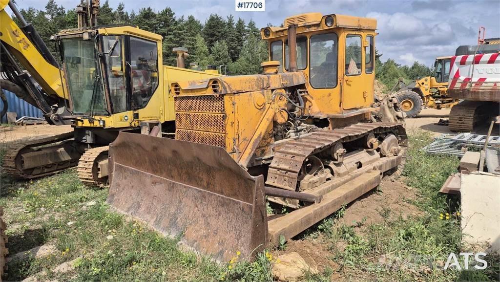 Staliniec t-130 Telaketjupuskutraktorit