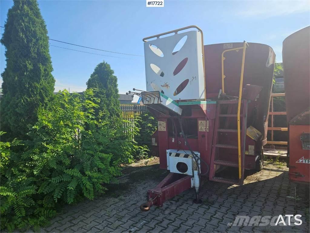 Unifast M 12 Rehuvaunut