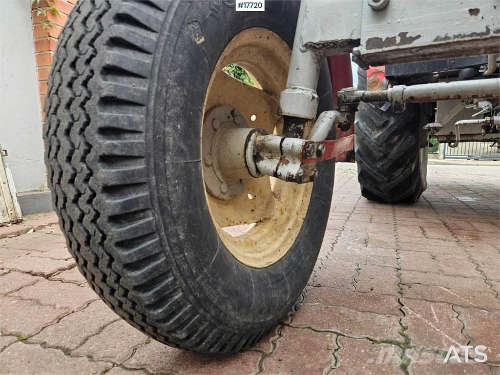 Ursus C 360 Traktorit
