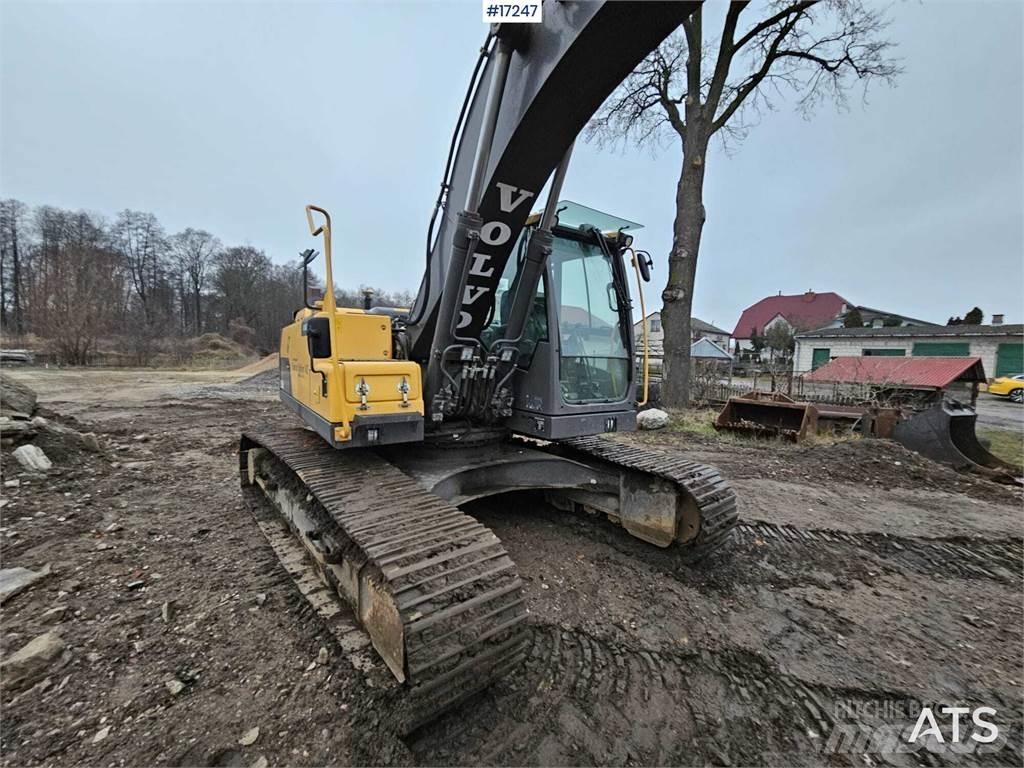 Volvo EC220DL Telakaivukoneet