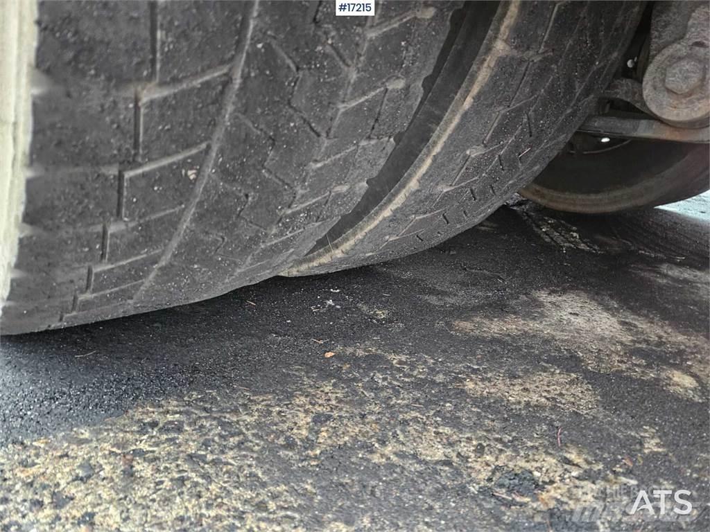 Volvo FL Sora- ja kippiautot