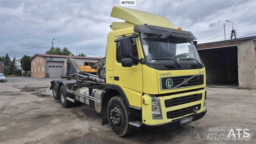 Volvo FM 440 Koukkulava kuorma-autot