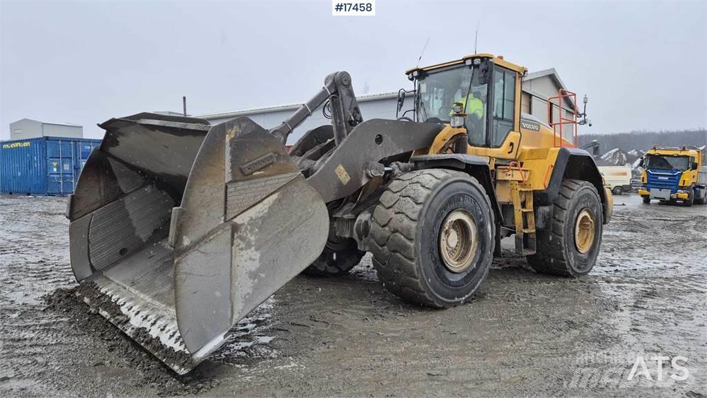 Volvo L220H Pyöräkuormaajat