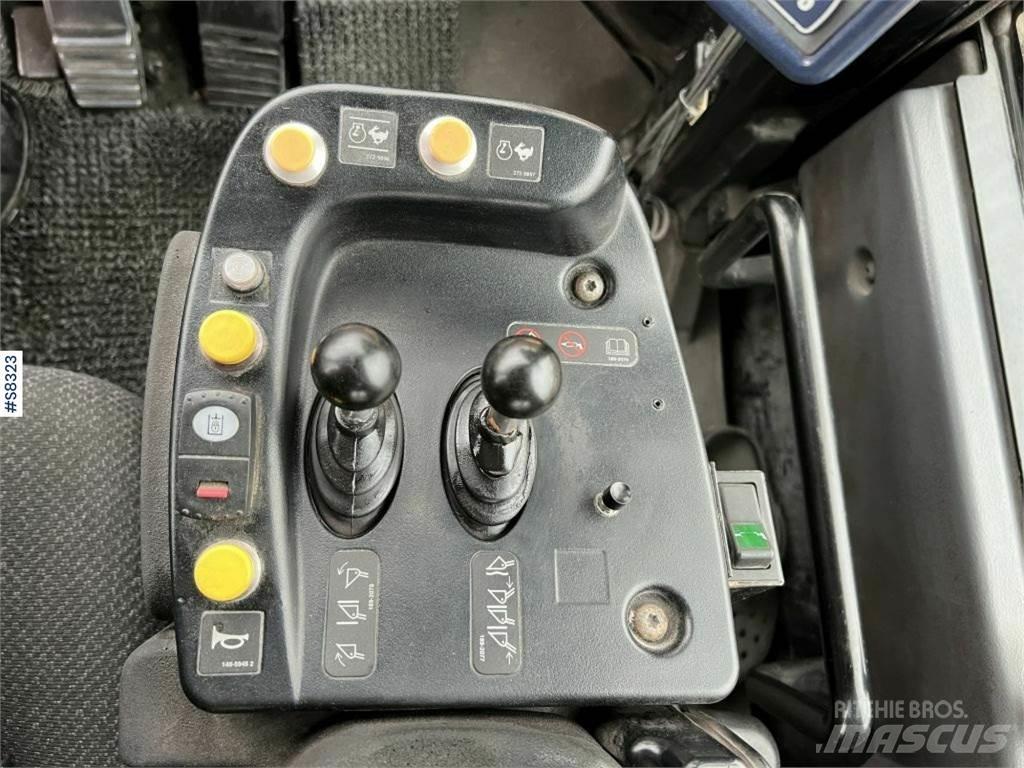 CAT 988H Pyöräpuskutraktori