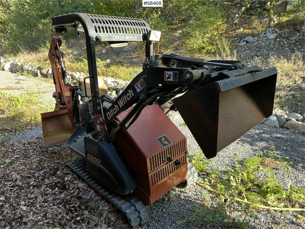 Ditch Witch XT850 Liukuohjatut kuormaajat