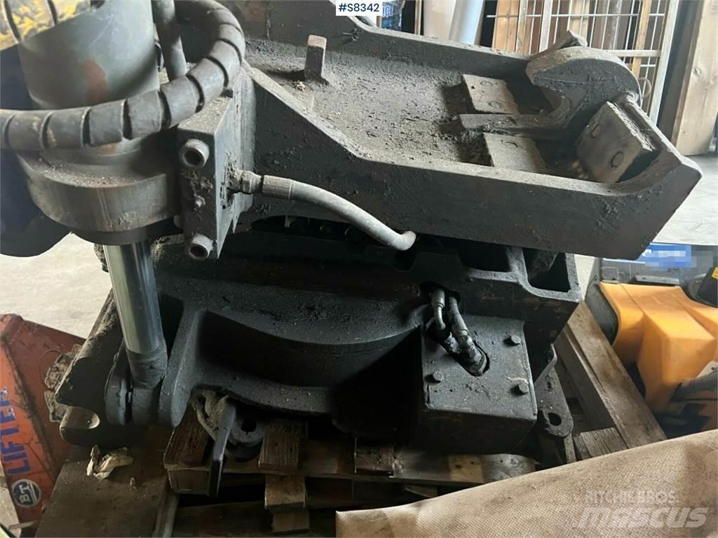 Engcon EC30 Muut