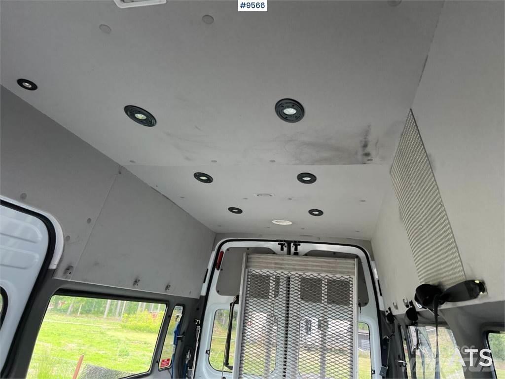 Ford Transit Minibussit