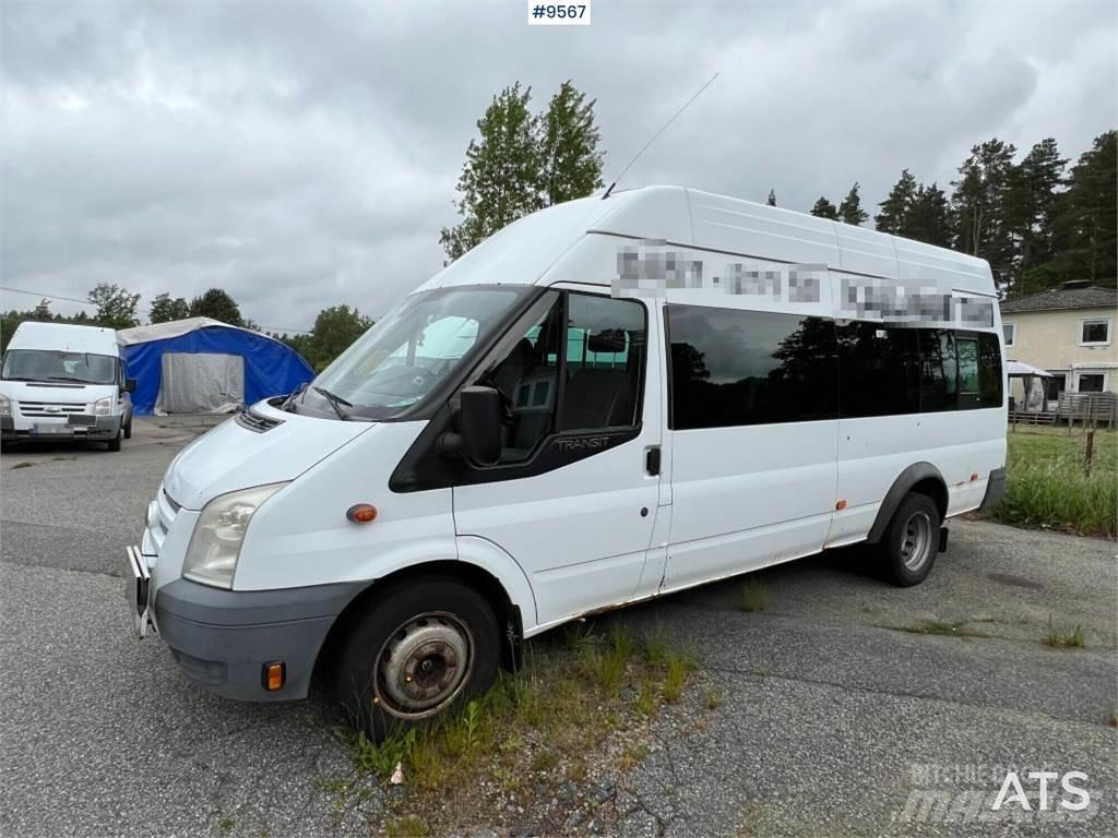 Ford Transit Minibussit