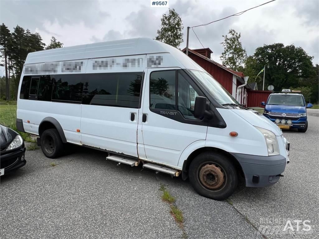 Ford Transit Minibussit