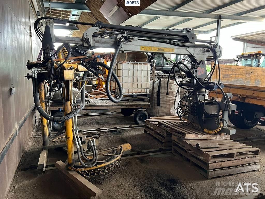  Hinnagårds T125B Asfalttileikkurit