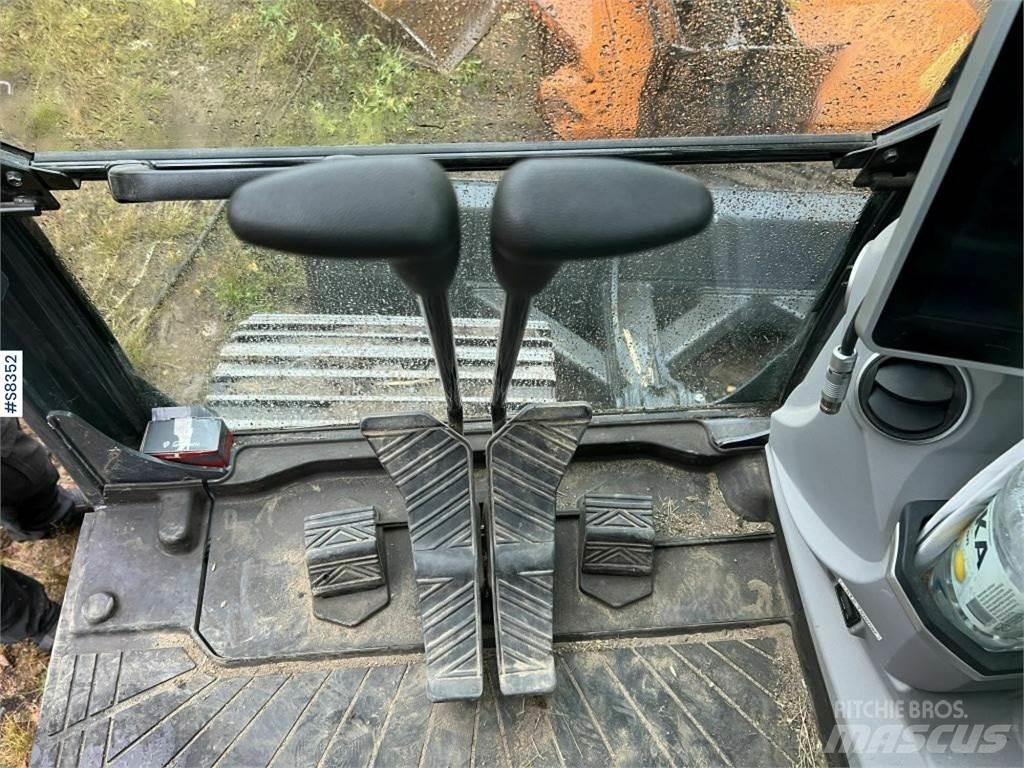 Kobelco SK140 SRLC-7 Telakaivukoneet