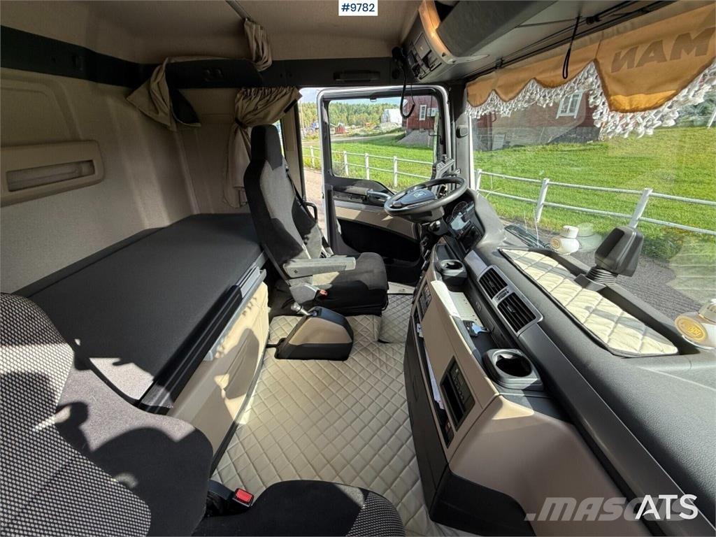 MAN TGX 26.500 6X2 Koukkulava kuorma-autot