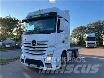 Mercedes-Benz ACTROS Vetopöytäautot