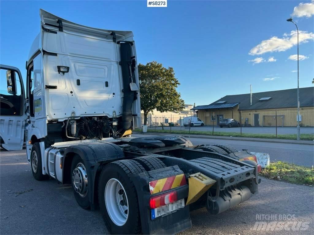 Mercedes-Benz ACTROS Vetopöytäautot
