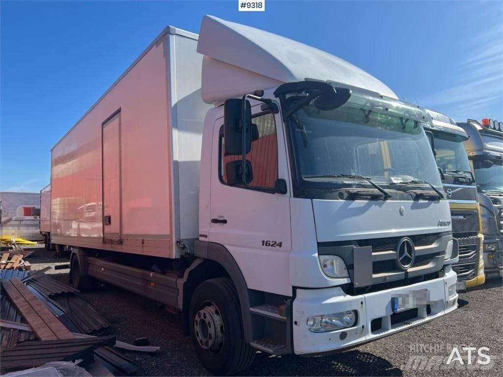Mercedes-Benz ATEGO Umpikorikuorma-autot