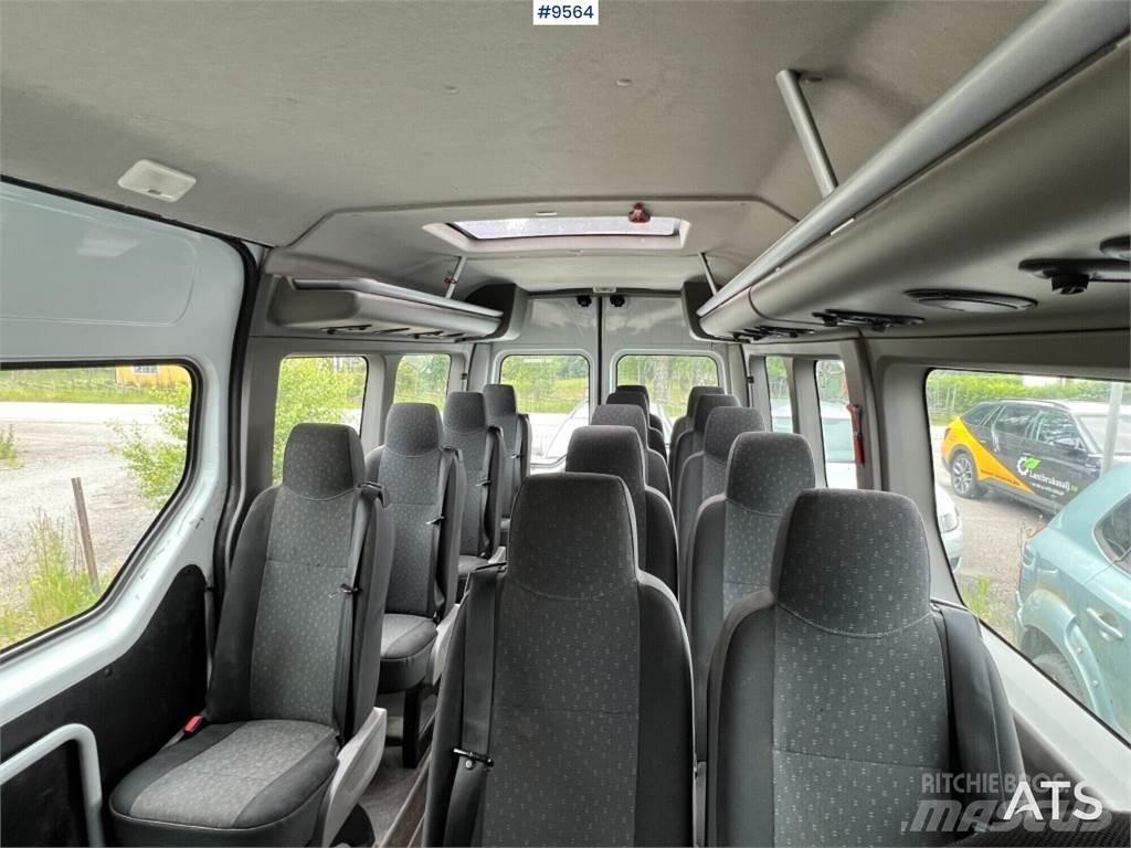 Opel Movano Minibussit