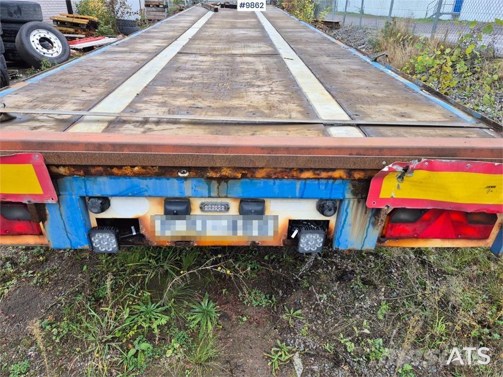 Renders RMOC 12.27 Lavapuoliperävaunut