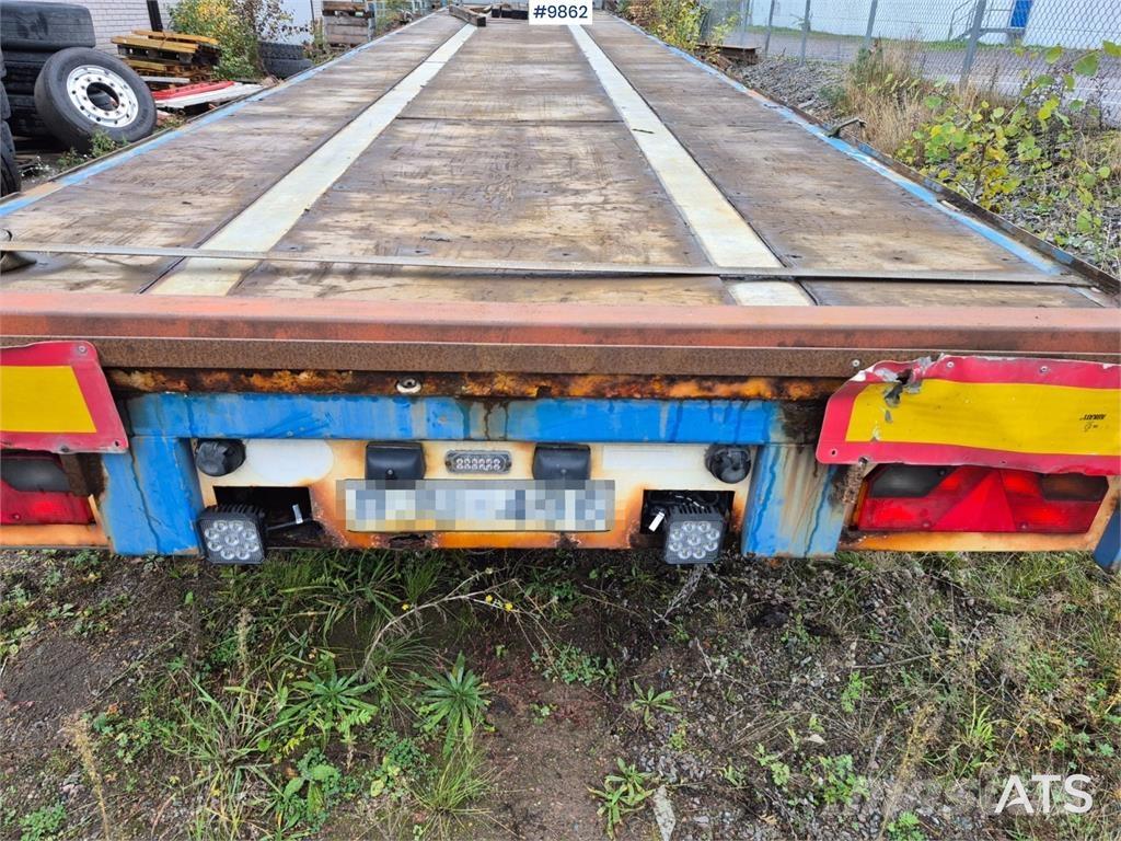 Renders RMOC 12.27 Lavapuoliperävaunut