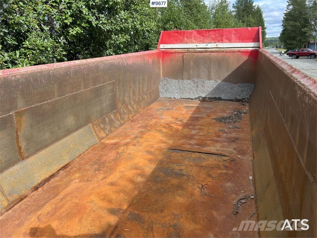 RKP -3-10.5/8.4-SOKI Kippipuoliperävaunut
