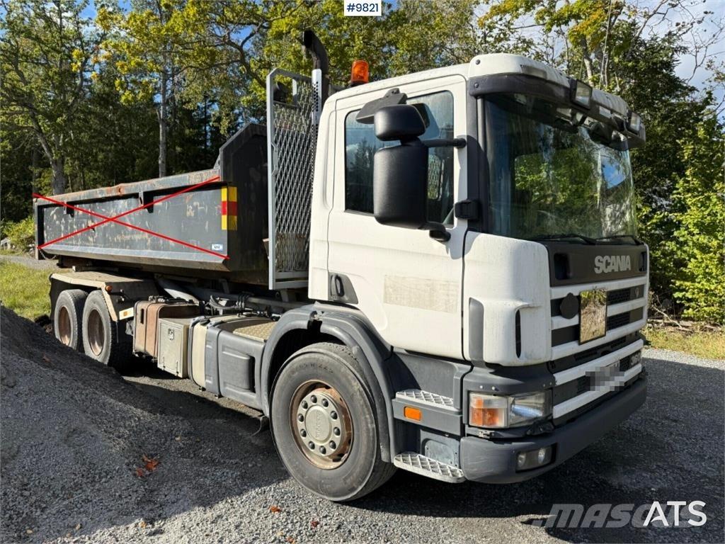 Scania P124GB Koukkulava kuorma-autot
