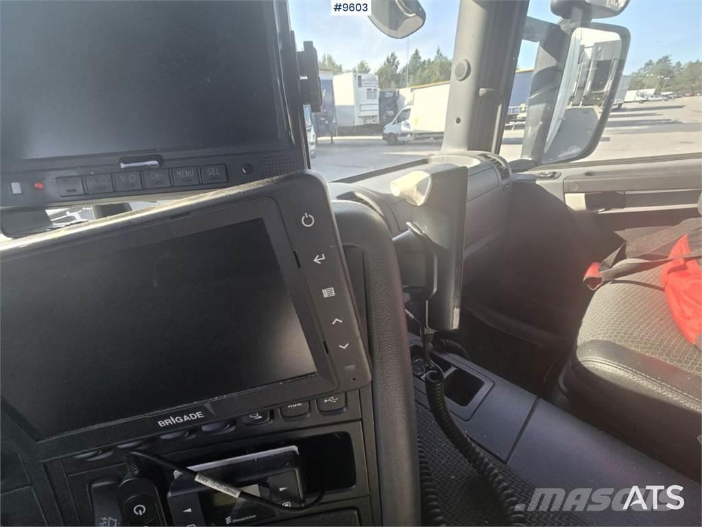 Scania P280 Skåpbil Umpikorikuorma-autot