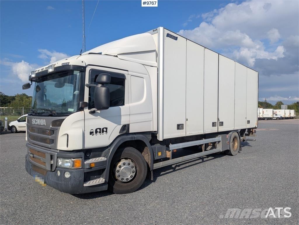 Scania P320 Umpikorikuorma-autot