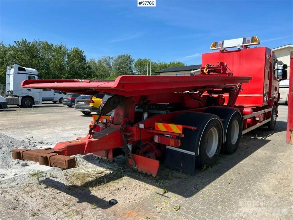 Scania R144GB6X4NA530 Hinausautot