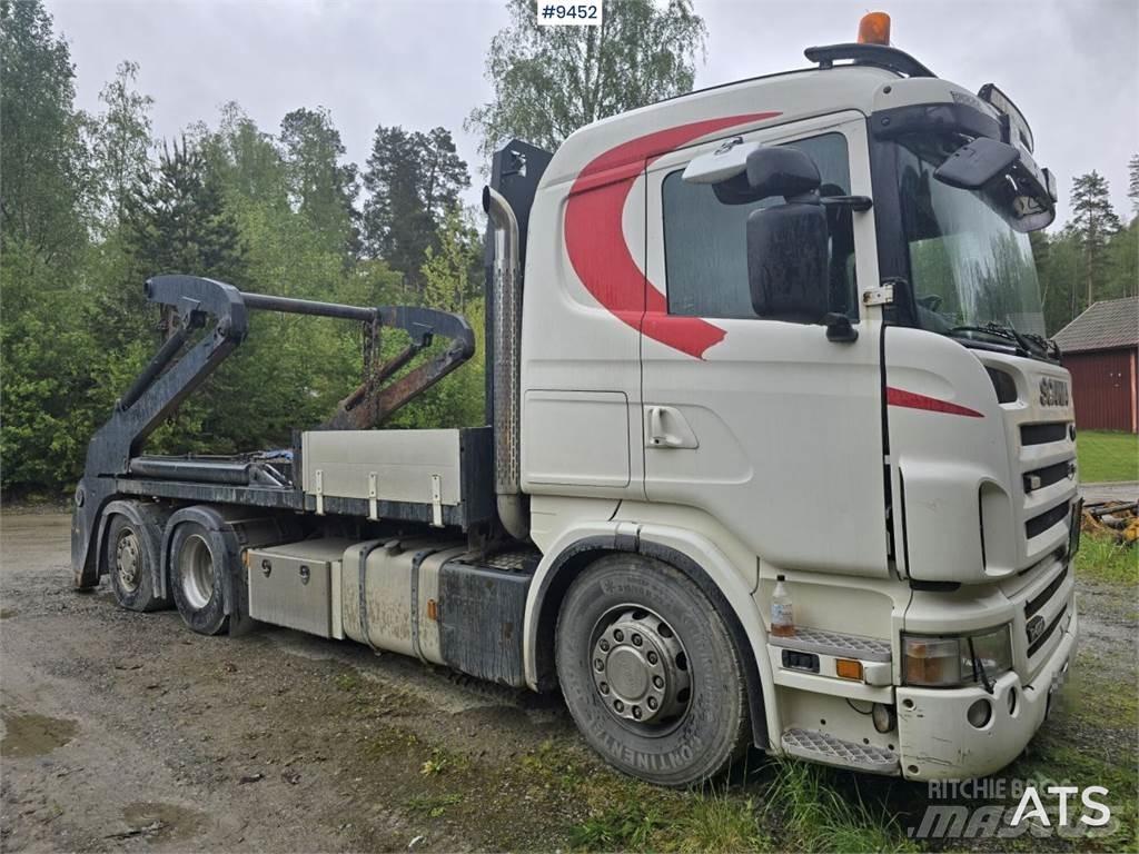 Scania R420 Nostovarsi-vaihtolavakuorma-autot