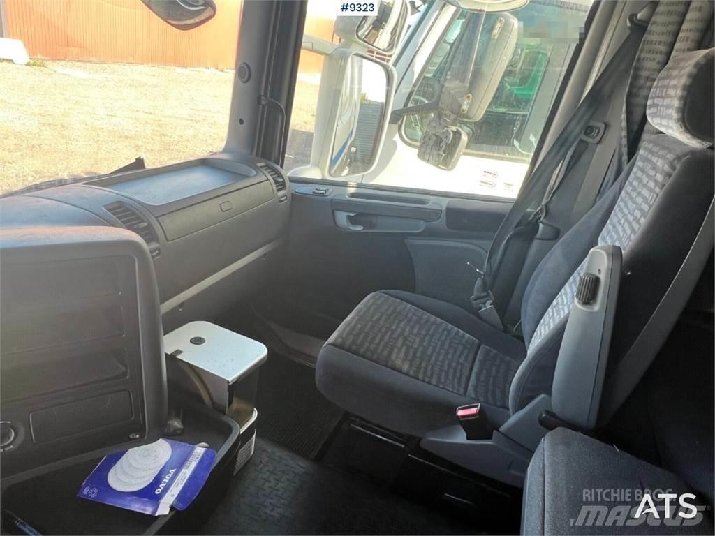 Scania R420 6x2 Vetopöytäautot