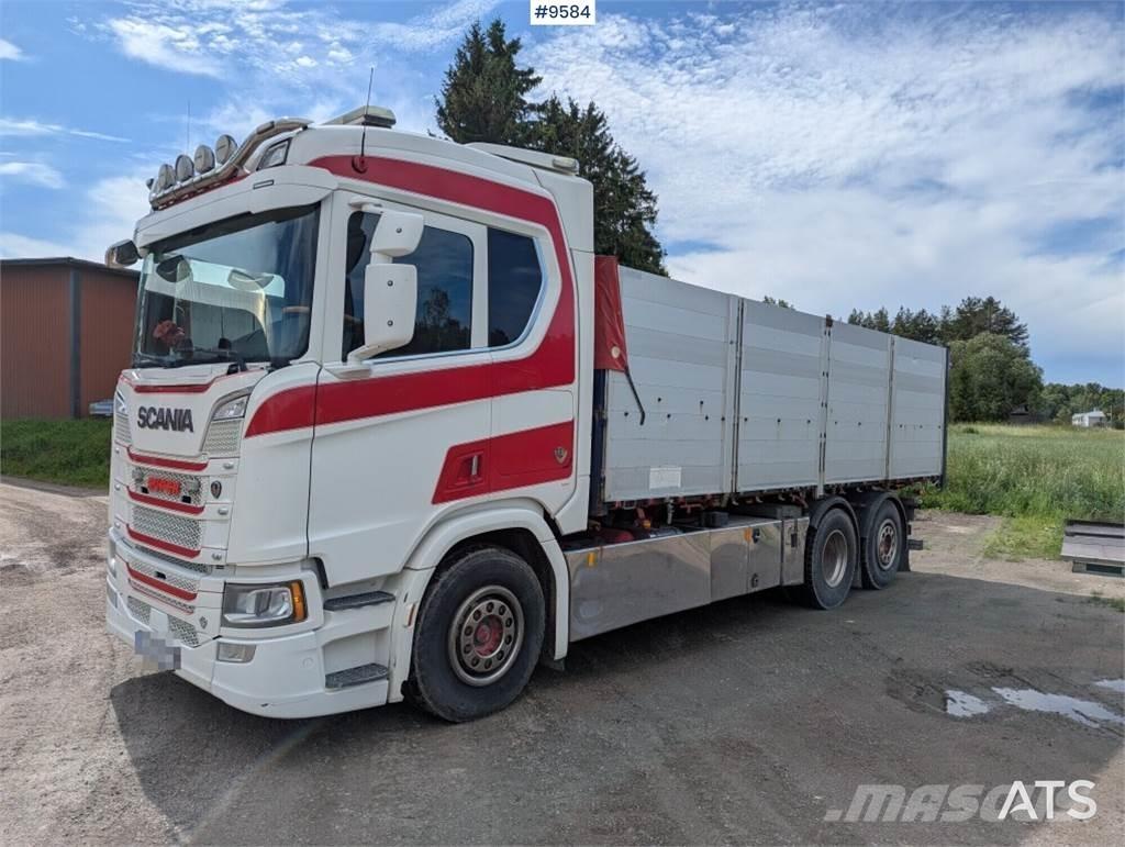 Scania R580 6X2 Umpikorikuorma-autot
